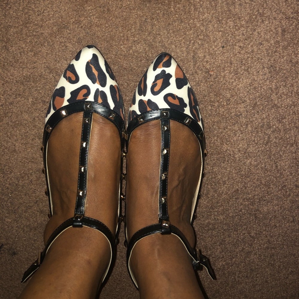 NWOT Steve Madden Flats